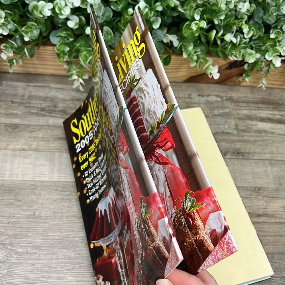 Southern Living 2005 Annual Recipes Hardcover Cookbook